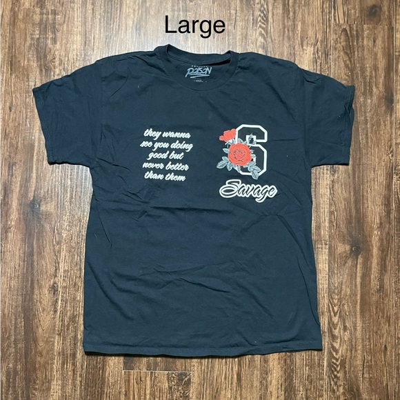 Set of men’s graphic tees - Picture 6 of 11